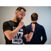 t-shirt-noir-amis-de-merde-taille-xl